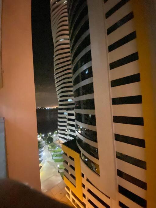 Bellini Luxury - Puerto Santa Ana Apartment Guayaquil Exterior photo